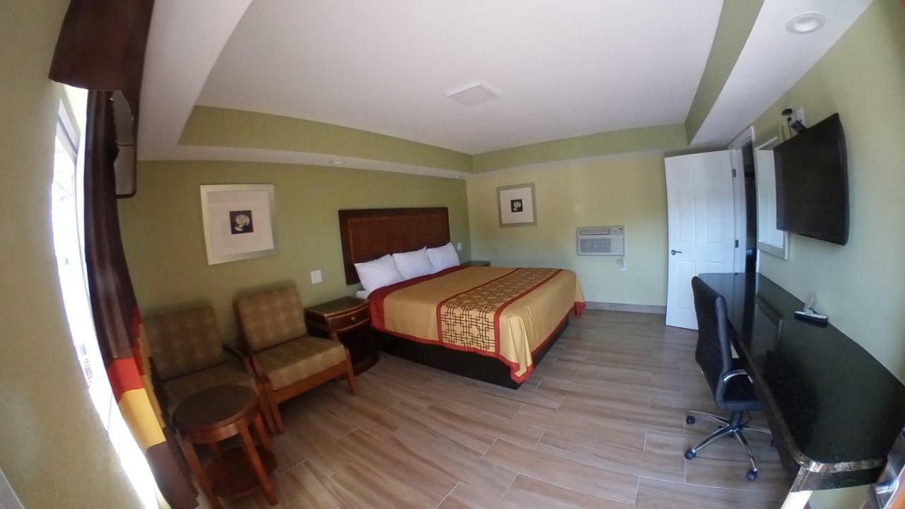 Travel Inn Of Riviera Beach Dış mekan fotoğraf